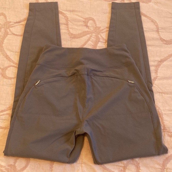 ATHLETA women’s skinny High rise pants size 4. Like new - Picture 7 of 9